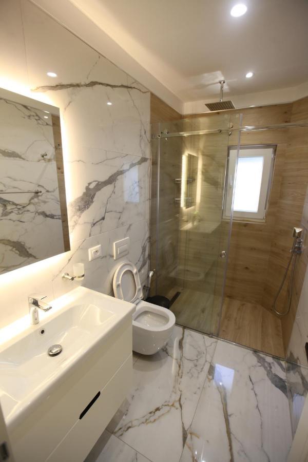 Arkle Apartment 1 Tirana Exterior photo